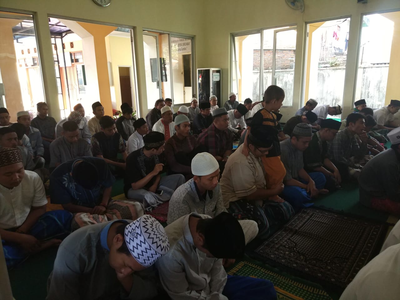 shalat Idul Adha 1439 H bersama civitas akademika STIKes Kepanjen dan warga sekitar (1)
